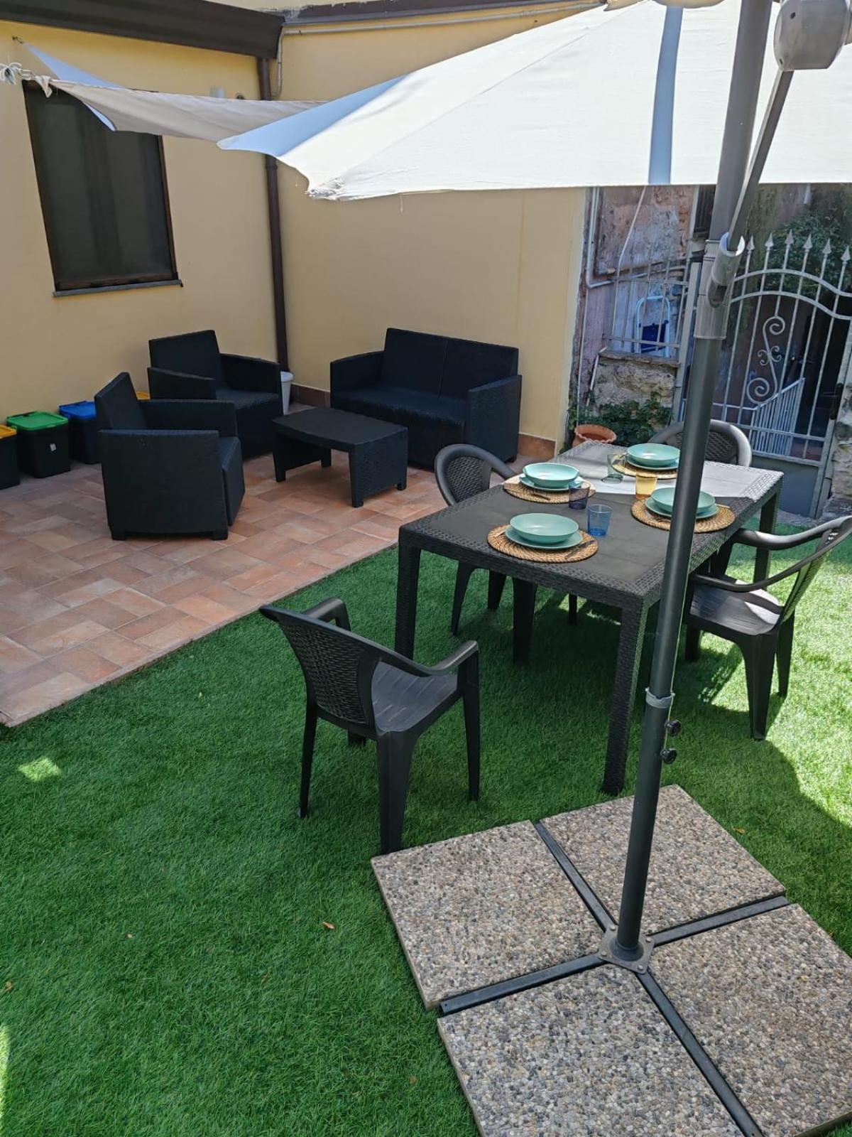 הוילה Etna Garden House: Oasis In The Heart Of קטאניה מראה חיצוני תמונה