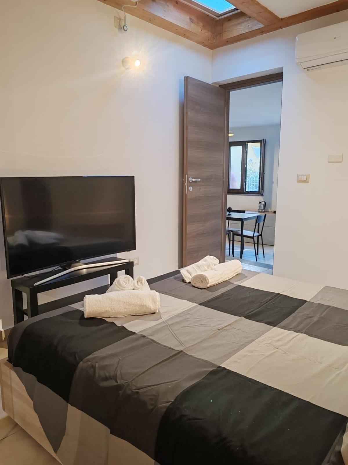 הוילה Etna Garden House: Oasis In The Heart Of קטאניה מראה חיצוני תמונה